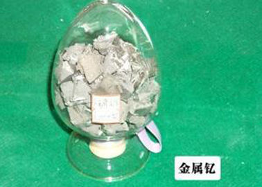Le métal pur de yttrium de minerais de terre rare met en bloc la formule Y pour renforcer des alliages